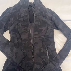 Black camo define jacket